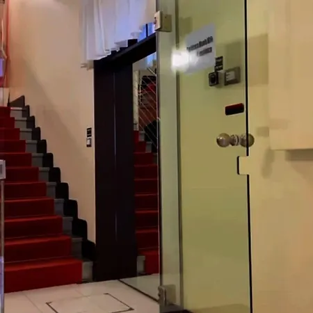 레지덴자 마닌 아파트먼츠 아파트